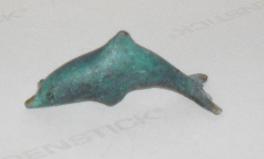 Delfin aus grünem Stein