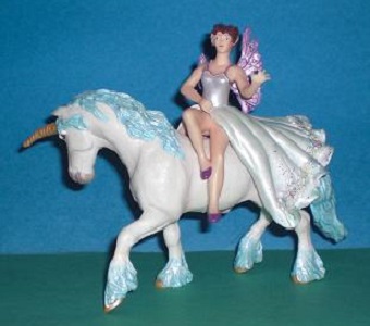 Elfe auf Einhorn