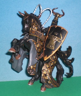 Waffenmeister mit Morgenstern Stier gold auf schwarz