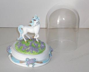 Einhorn aus Porzellan